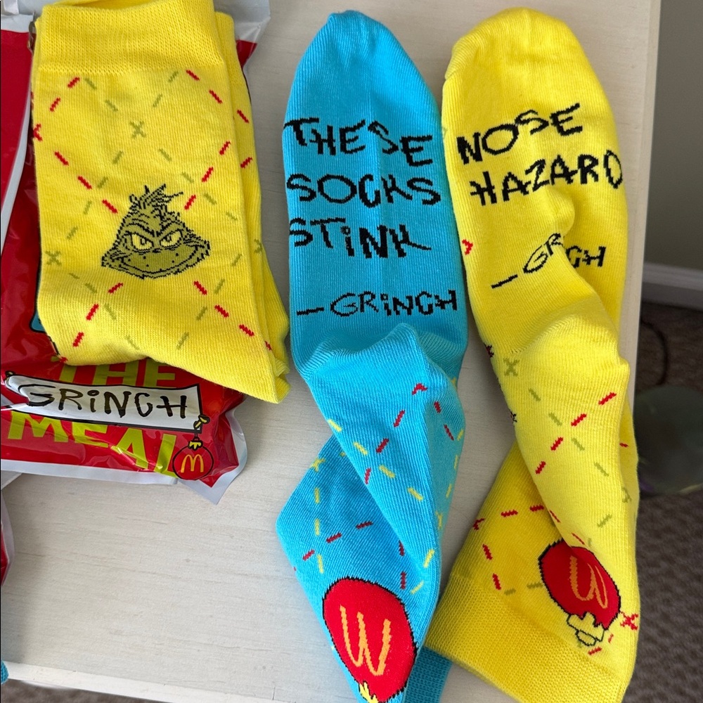 McDonald’s Grinch Printed Socks - Yellow Green and Blue - Picture 2 of 2